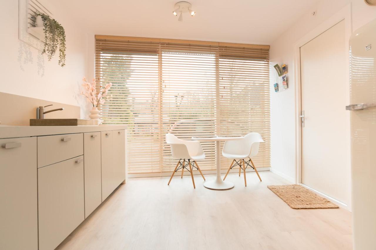 Studio Loet Schagen Luaran gambar