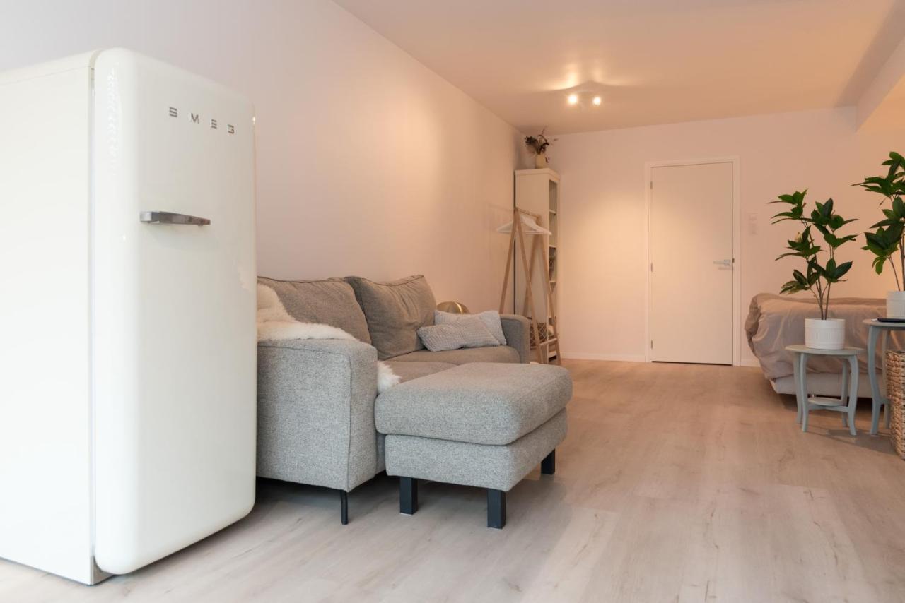 Studio Loet Schagen Luaran gambar
